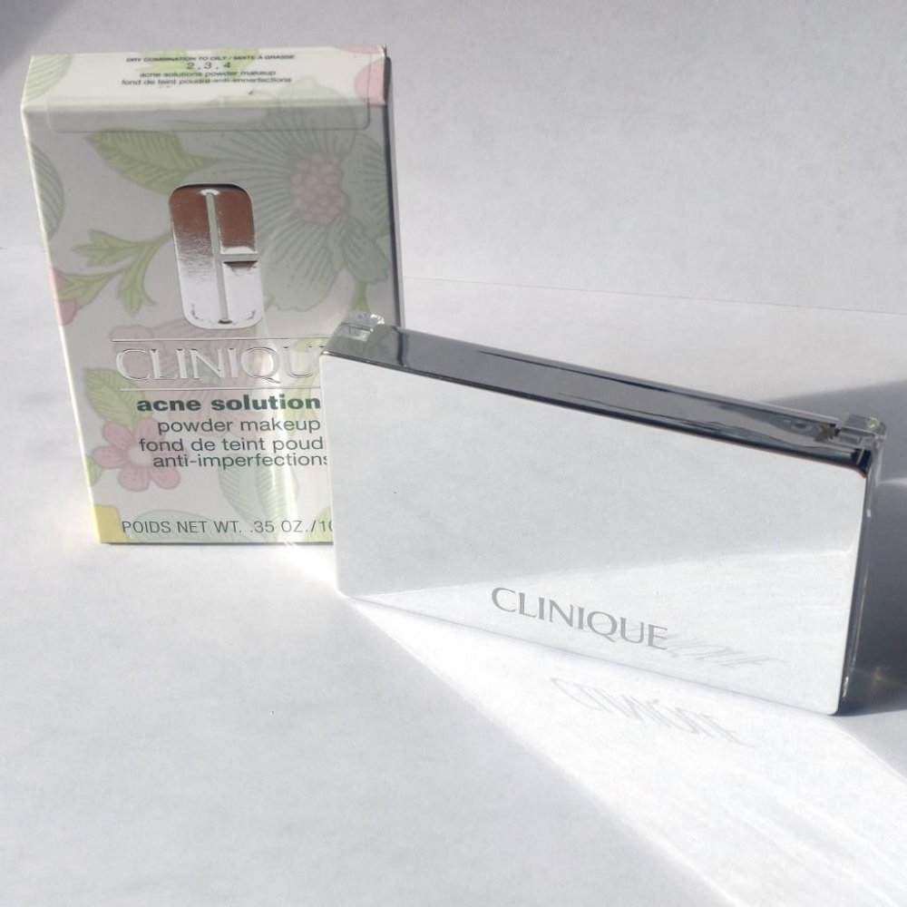 Clinique Acne Solutions Powder Makeup 14 Vanilla Full Size 0.35 oz New - Picture 3 of 5